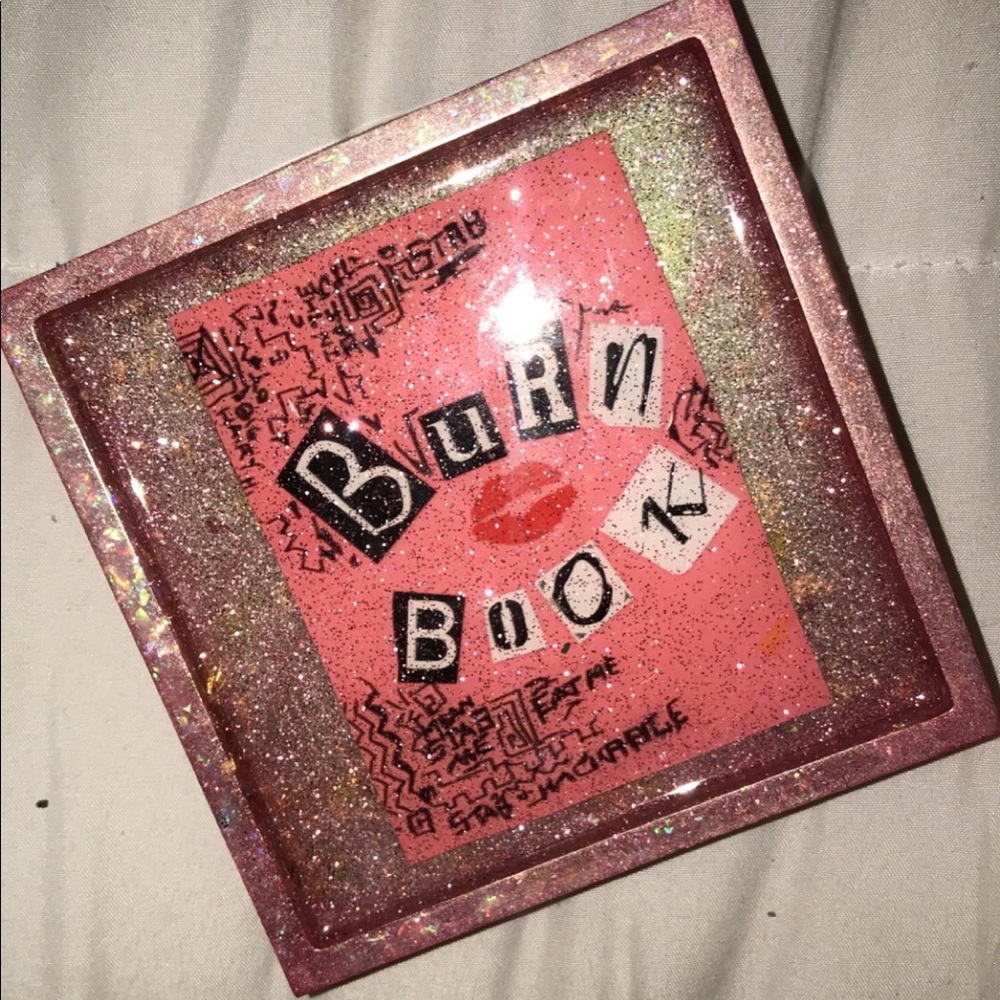 Ashtrays/Coasters - Picture 2 of 3